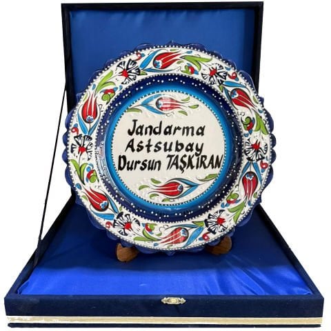 Seramik Tabak Ortasına El Yazısı İle Yazılı Tabak